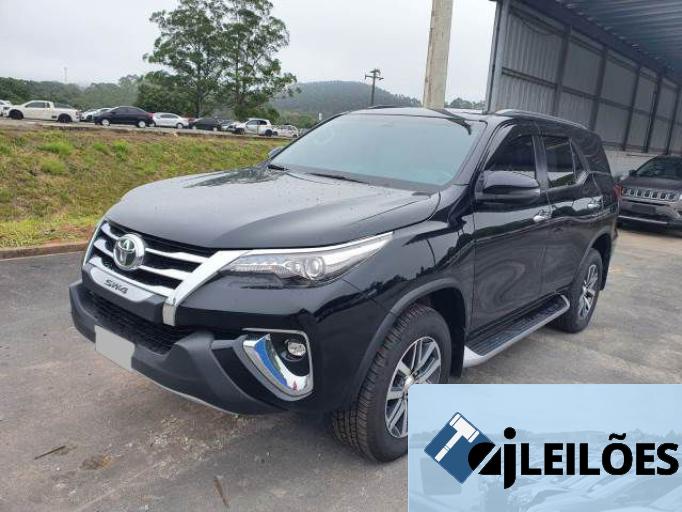 TOYOTA HILUX SW4 20/20