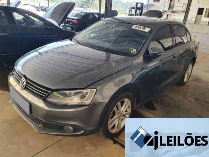 VOLKSWAGEN  JETTA 16/16